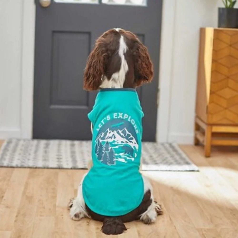 Let's Explore Dog & Cat T-Shirt Smsll NWT